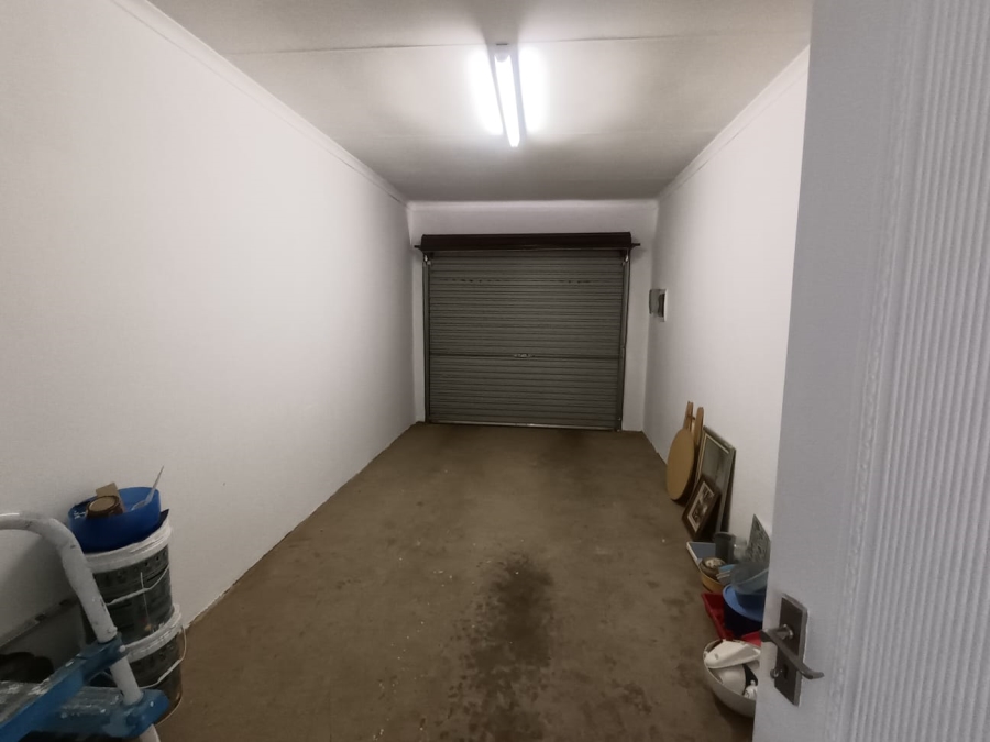 2 Bedroom Property for Sale in Minerva Gardens Northern Cape